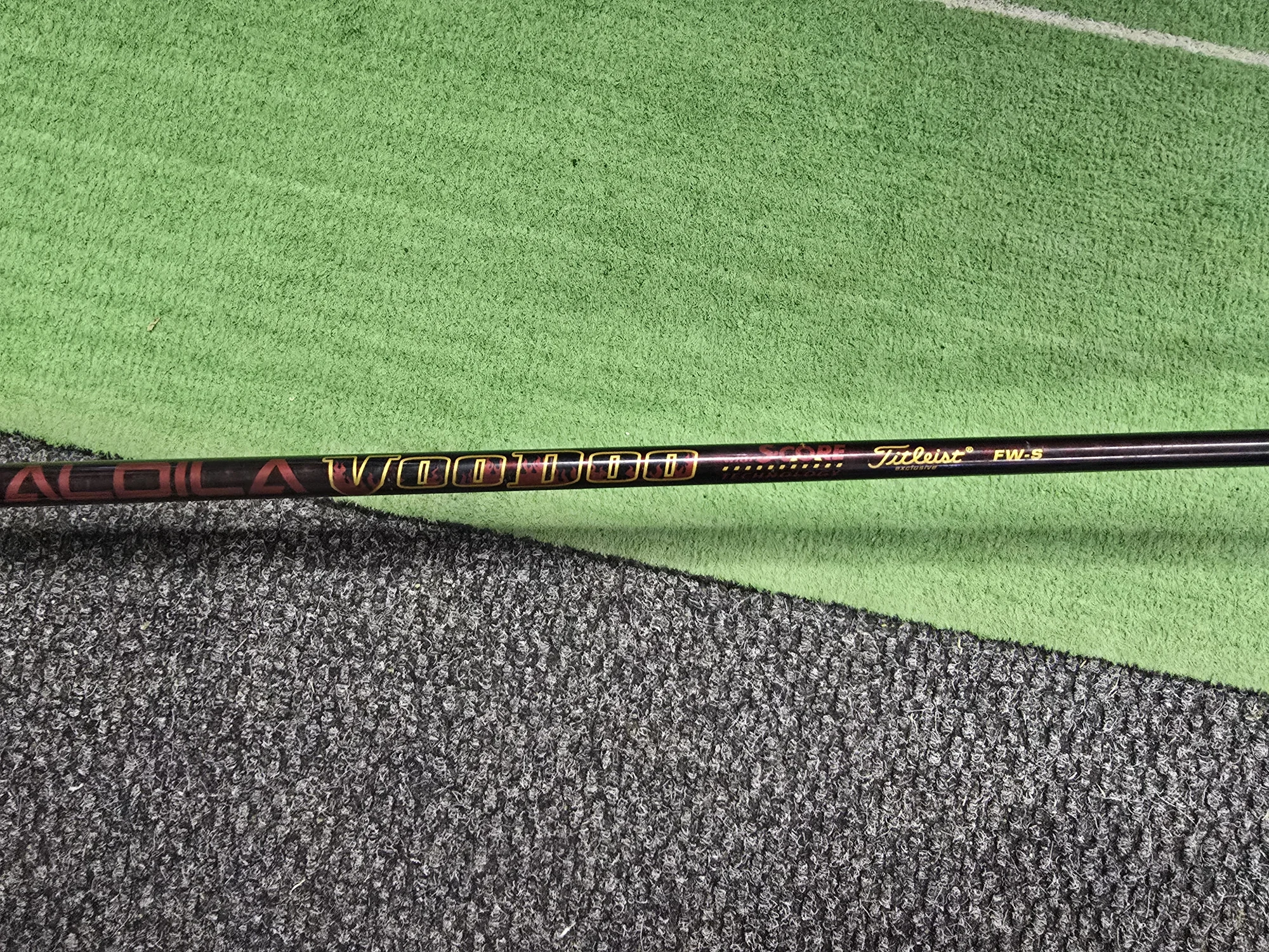 Titleist 909 F2 3 wood  18.5° Stiff shaft