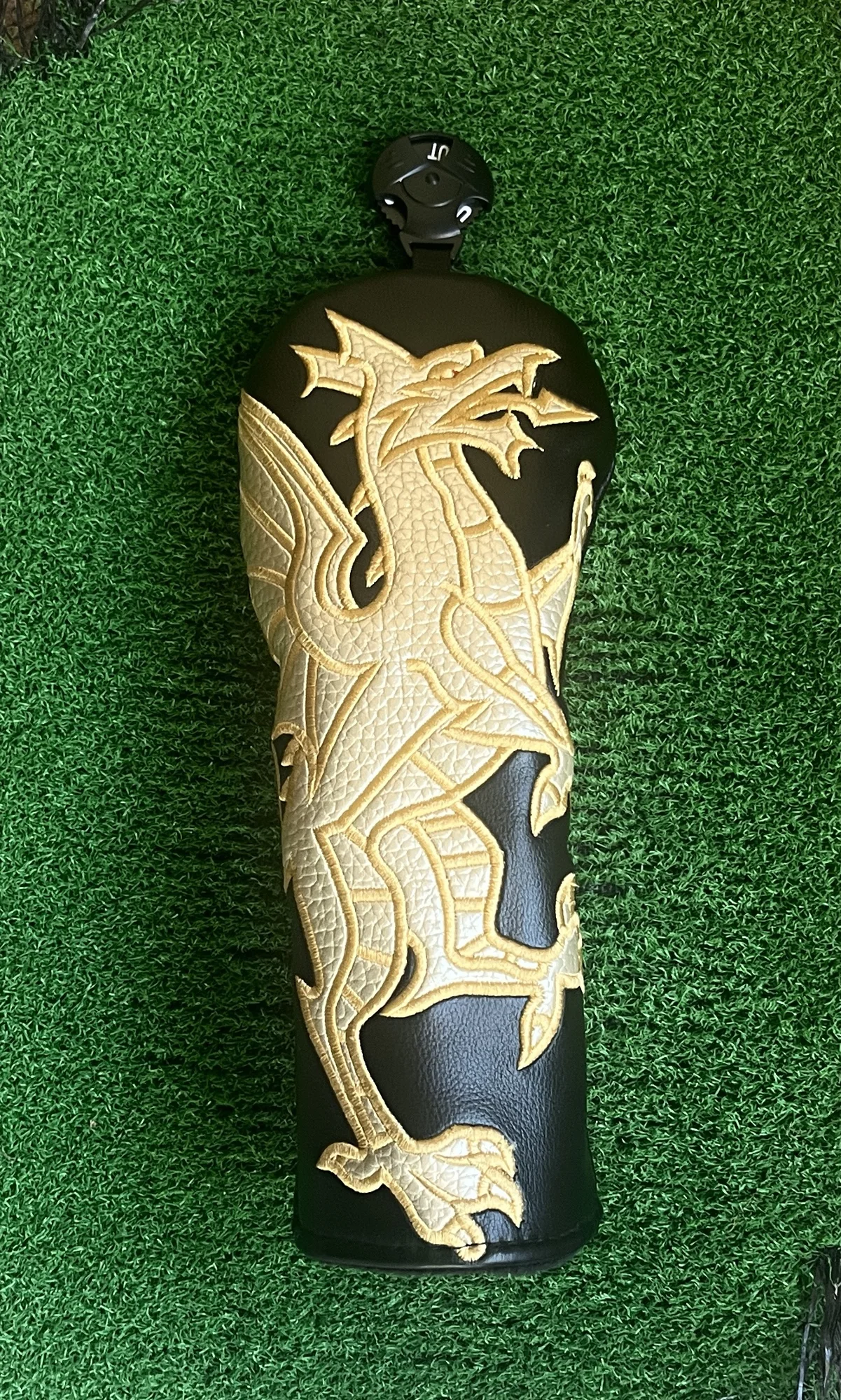 Golden Dragon Hybrid Head Cover